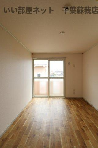 サンハイム浜野Ａの洋室|コンパクトで使いやすい洋室です