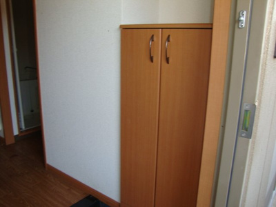 【玄関】 | エクセレンスハイム仁田駅前 | 玄関