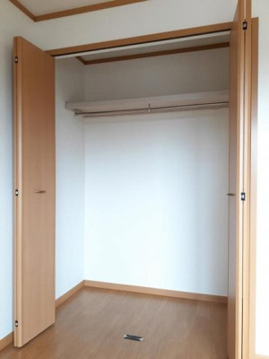 【収納】 | エヴァーグリーン | 大きなものも収納できそうです