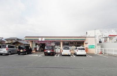 【周辺】 | エヴァーグリーン | セブンイレブン三島谷田北店まで600m