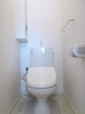 【トイレ】 | ウッドヴィレッジ | コンパクトで使いやすいトイレです