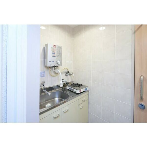 ニュー若杉ビルのキッチン