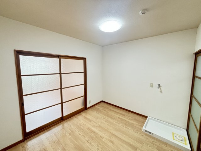 ノアメゾン鶴ヶ島の洋室|他の部屋の参考写真です。