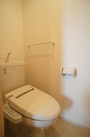 リーサスのトイレ|落ち着いたトイレです