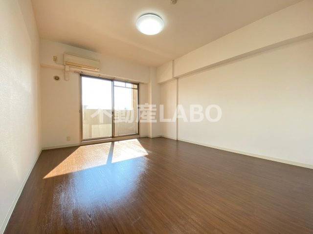 プロスペクト美章園の寝室