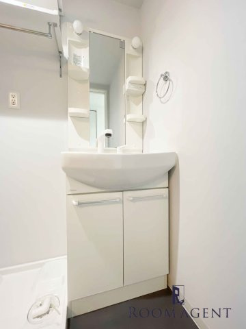コンフォート上高畑(コンフォートカミタカバタ)の洗面所