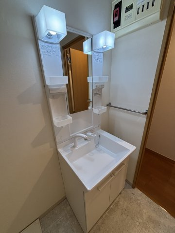 ウィンズウッドの洗面所