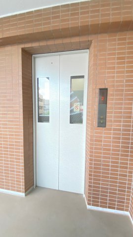 セントラル宝塚中山のその他共用部分|エレベーター