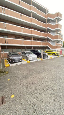 セントラル宝塚中山の駐車場|駐車場