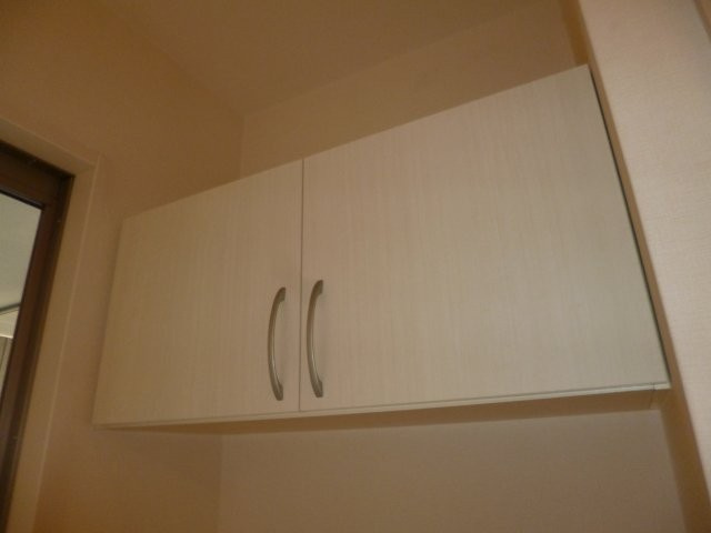 ディーバBの収納|シューズボックス（上）