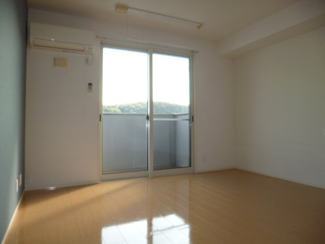 ディーバBの居間・リビング