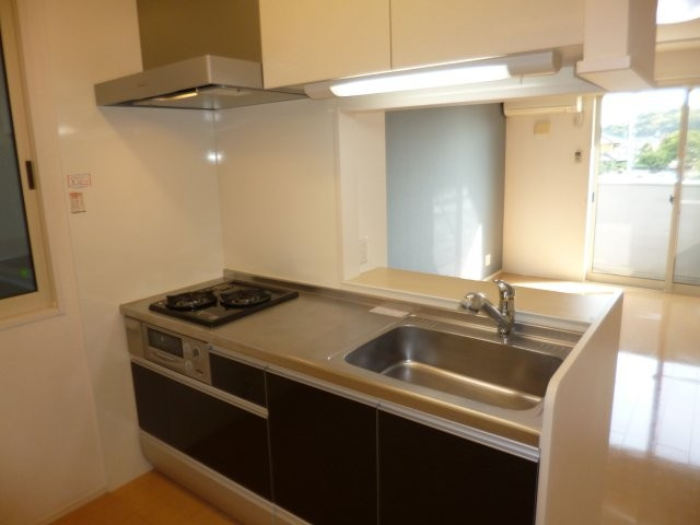 ディーバBのキッチン