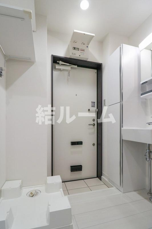 板橋区大和町の賃貸マンションの玄関