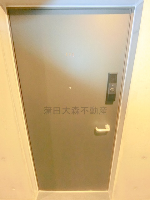 ZOOＭ蒲田EASTの玄関