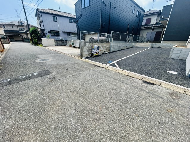 千葉市若葉区小倉台７丁目第１０の前面道路含む現地写真