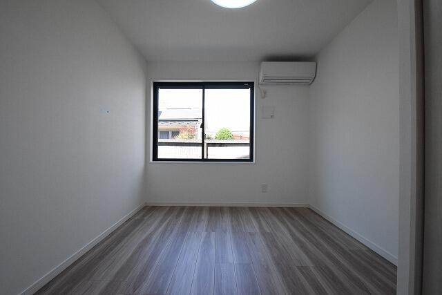 グランドパレス江戸川の洋室