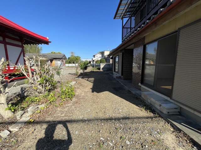 中古戸建・中古住宅　佐野市吉水町　吉水小学校・田沼東中学校の駐車場|駐車スペースも十分なスペースがあります
