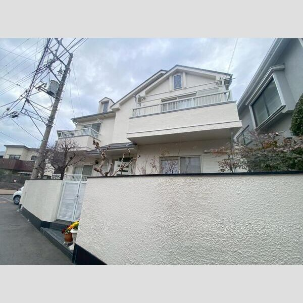 ストークハイツ桶川のエントランス