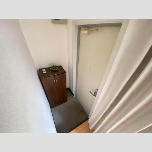 ストークハイツ桶川の玄関