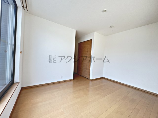 所沢市下富　中古一戸建　～リフォーム完了済～の寝室|2F洋室7.5帖