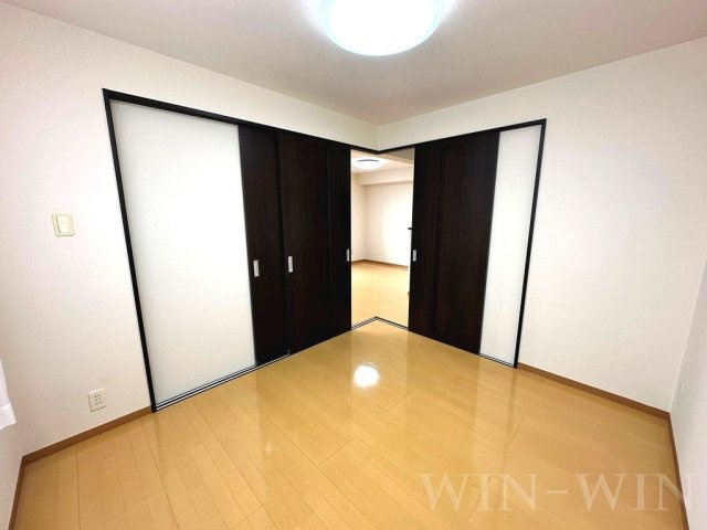 エムロードの洋室|イメージ（同建物内別部屋の写真です）