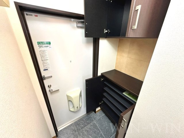 エムロードの玄関|イメージ（同建物内別部屋の写真です）