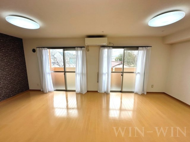 エムロードの居間・リビング|イメージ（同建物内別部屋の写真です）