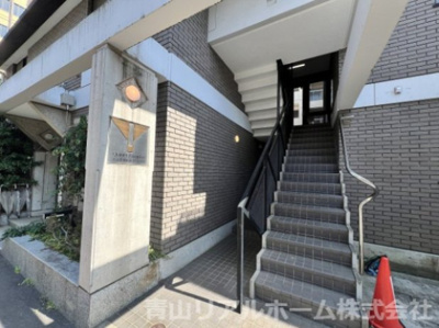 【エントランス】 | クインテット原宿