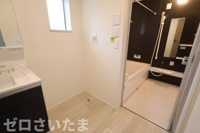 《仲介手数料無料》朝霞市根岸台７丁目48-28新築一戸建てリナージュのランドリースペース