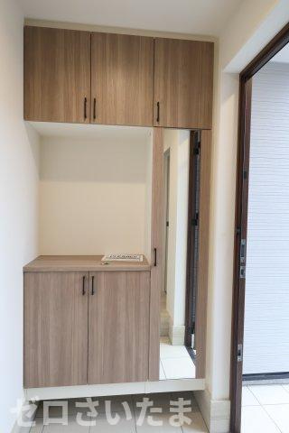 《仲介手数料無料》朝霞市根岸台７丁目48-28新築一戸建てリナージュの玄関