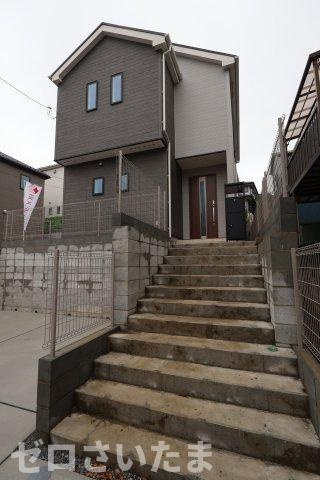 《仲介手数料無料》朝霞市根岸台７丁目48-28新築一戸建てリナージュの外観|通り抜けできない道路に面しています。