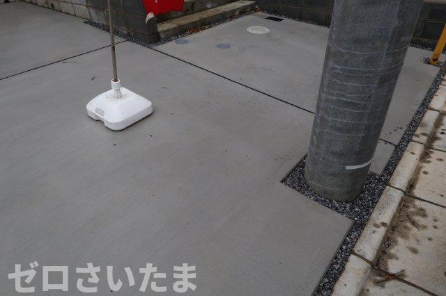 《仲介手数料無料》朝霞市根岸台７丁目48-28新築一戸建てリナージュの外観|敷地内に電柱が入っています。