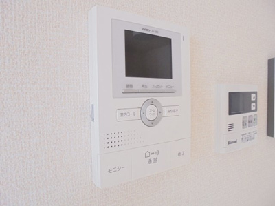 【設備】 | コンフォール | TV付インターホン