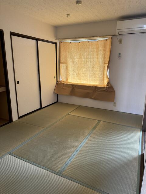 ハイツM&Mの和室