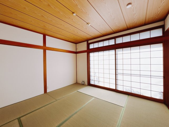 【中古戸建】前橋市下大島町１期の和室|■和室｜和室でしか味わえない畳ならではの香りや素材で和のやすらぎを感じてください♪休日はお子様とお昼寝するのにも最適です！