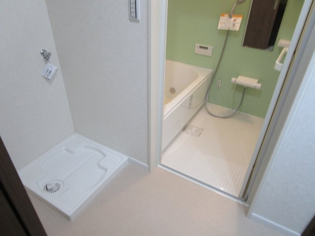 洗濯機置き場もあります