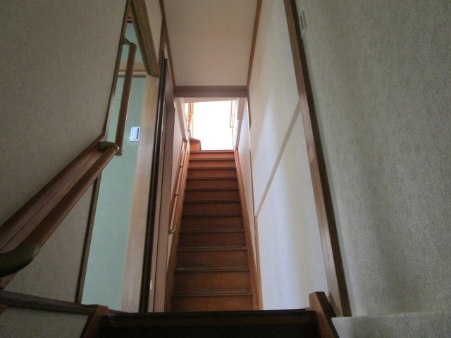 室内階段です