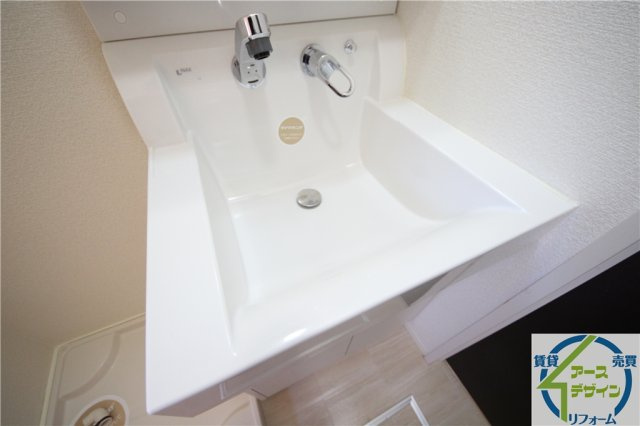 フローラルコートの独立洗面台|※類似部屋