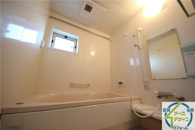 フローラルコートの浴室|※類似部屋