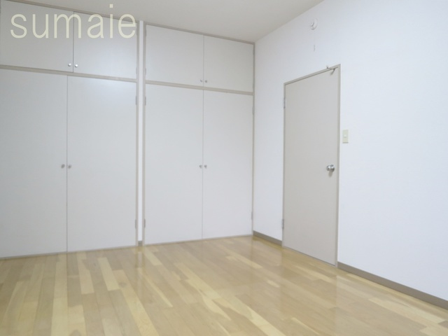 リヴィエールレジョンの寝室|落ち着いて過ごせるお部屋なので、寝室にいかがでしょうか