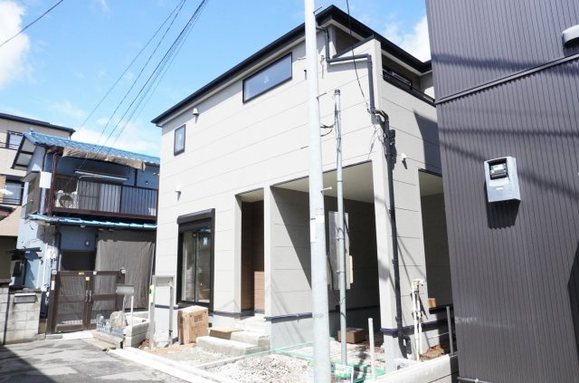 越谷市東越谷4丁目 新築分譲住宅