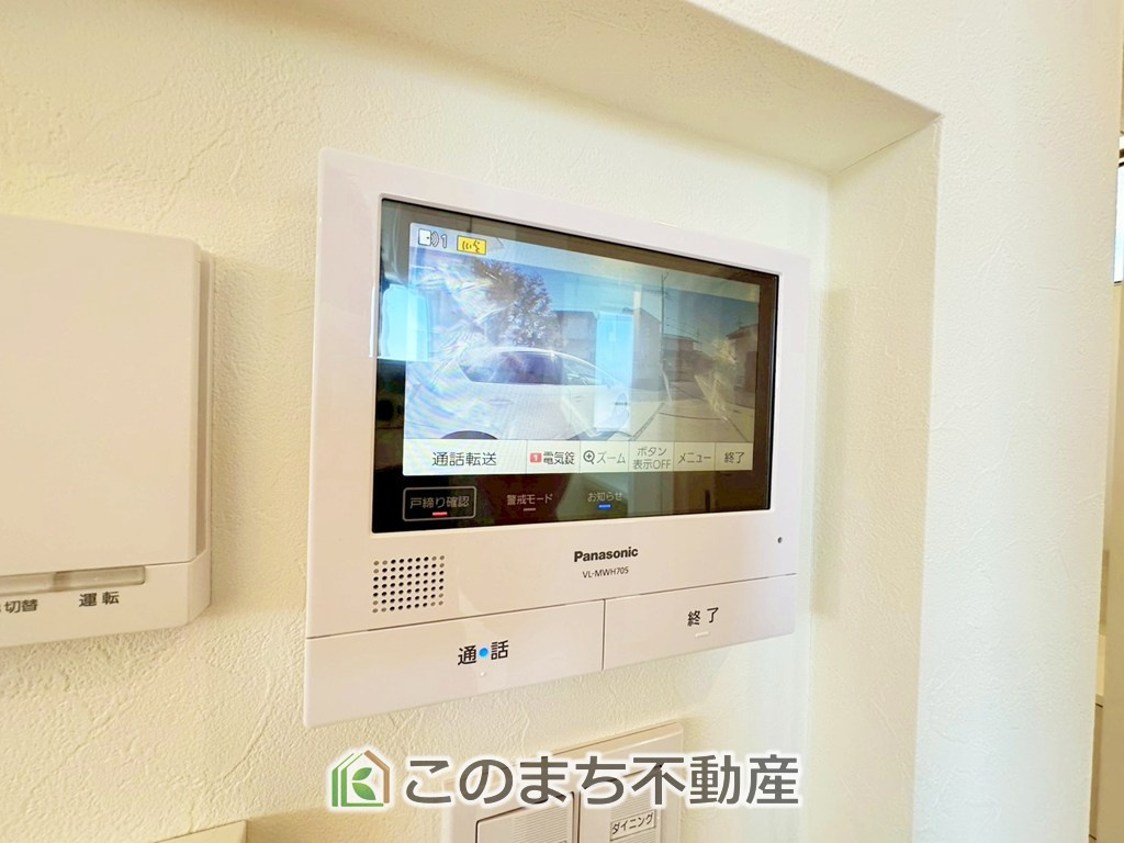宇都宮市峰2丁目　中古戸建の設備|「見える安心」をカタチにしました。誰が来てもわかる様にモニター付きインターホンを設置。快適と安らぎを合わせた優しい設計。

