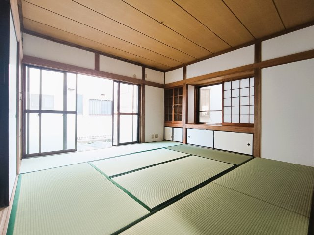野田市　木間ケ瀬　中古戸建の和室|畳の上でゆっくりとくつろげる和室です