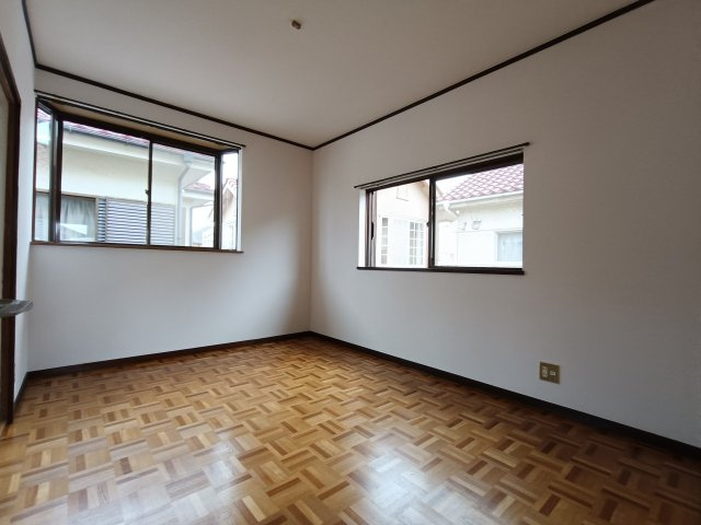 野田市　木間ケ瀬　中古戸建の洋室|スタンダードな洋室です