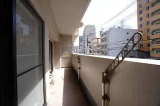 【バルコニー】 | 【上質リノベ】藤和舟入中町ハイタウン | 現地（2026年5月2日9：30頃）撮影