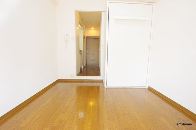 リーガル新大阪　仲介手数料無料の洋室