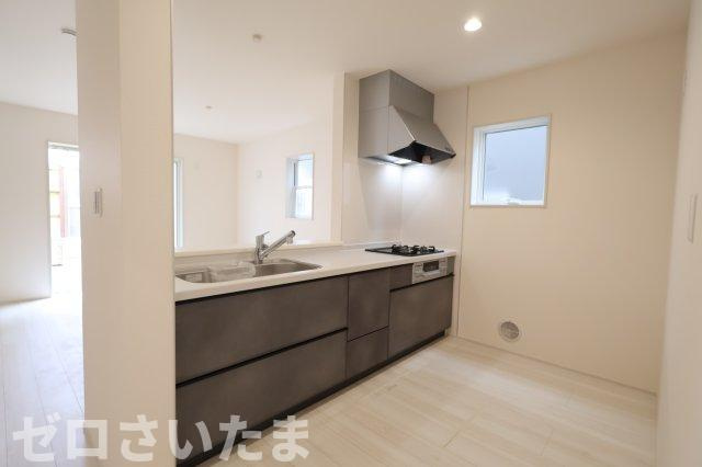 《仲介手数料無料》蓮田市西新宿４丁目66-6新築一戸建てリーブルガーデンのキッチン