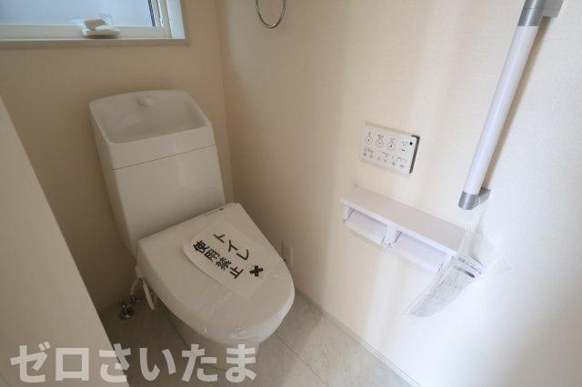 《仲介手数料無料》蓮田市西新宿４丁目66-6新築一戸建てリーブルガーデンのトイレ