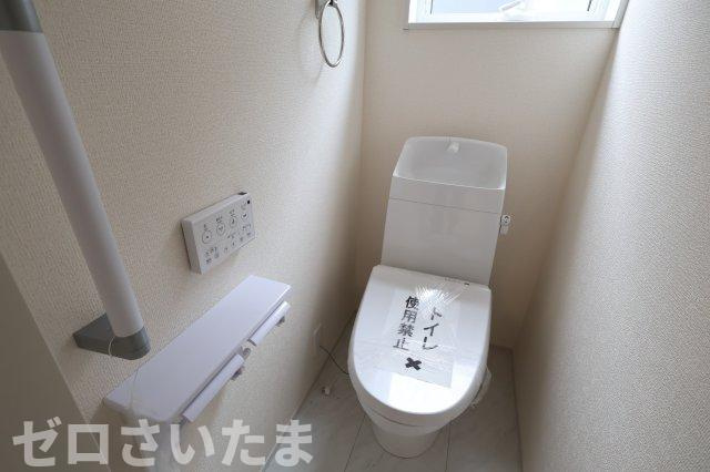 《仲介手数料無料》蓮田市西新宿４丁目66-6新築一戸建てリーブルガーデンのトイレ|2階