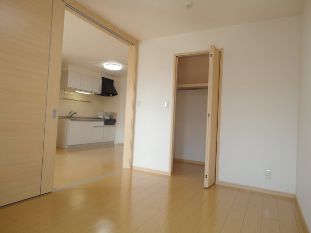 ベル・アンジュＢの内装|明るい室内です